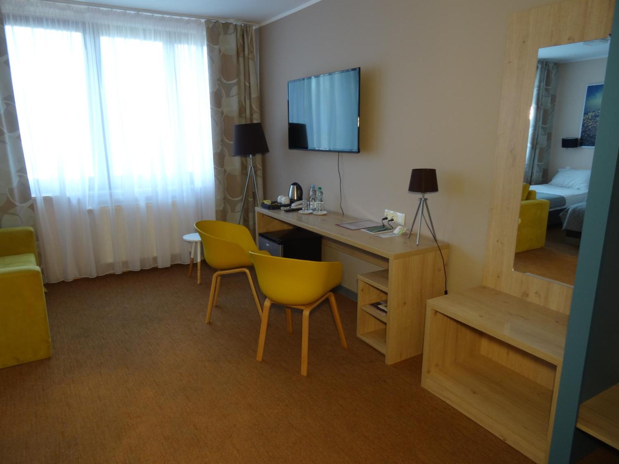Carina Hotel Tczew Exterior foto